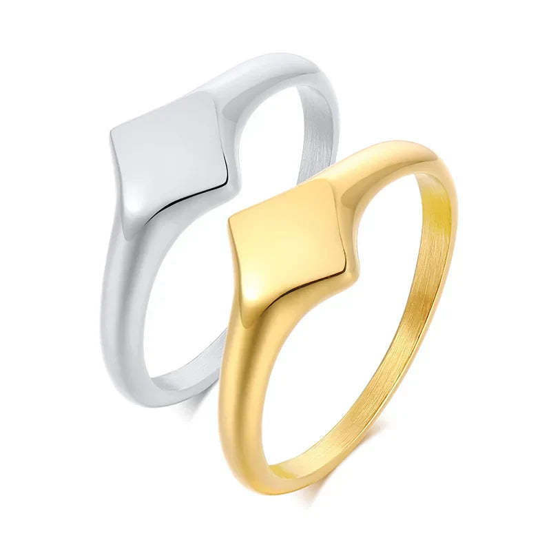 Anel Mindinho de Lotus